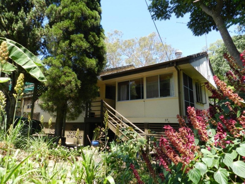 27 Boyne Crescent, Gladstone QLD 4680