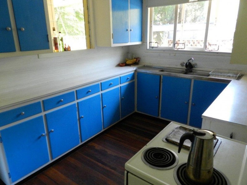 27 Boyne Crescent, Gladstone QLD 4680