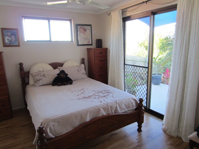 26 Edward Street, Boyne Island QLD 4680