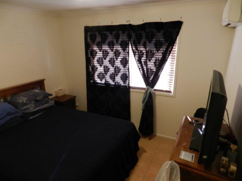 4/40 Marten Street, South Gladstone QLD 4680