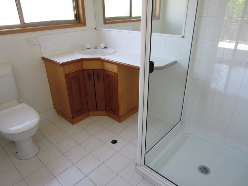 43 Amaroo Street, Boyne Island QLD 4680