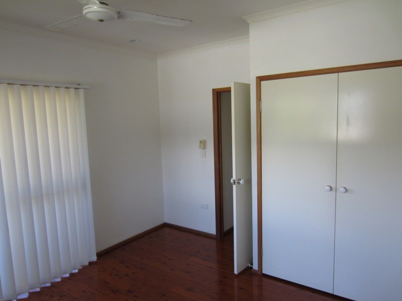 43 Amaroo Street, Boyne Island QLD 4680