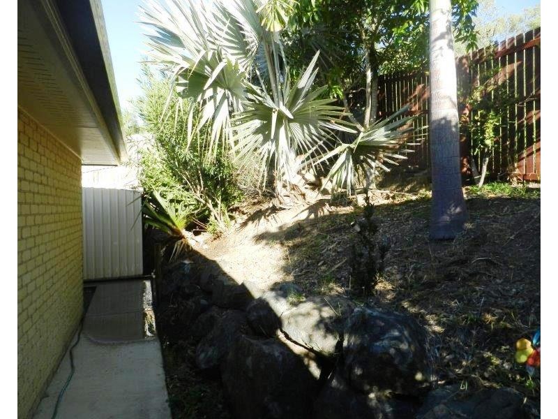 6 Lauren Court, South Gladstone QLD 4680