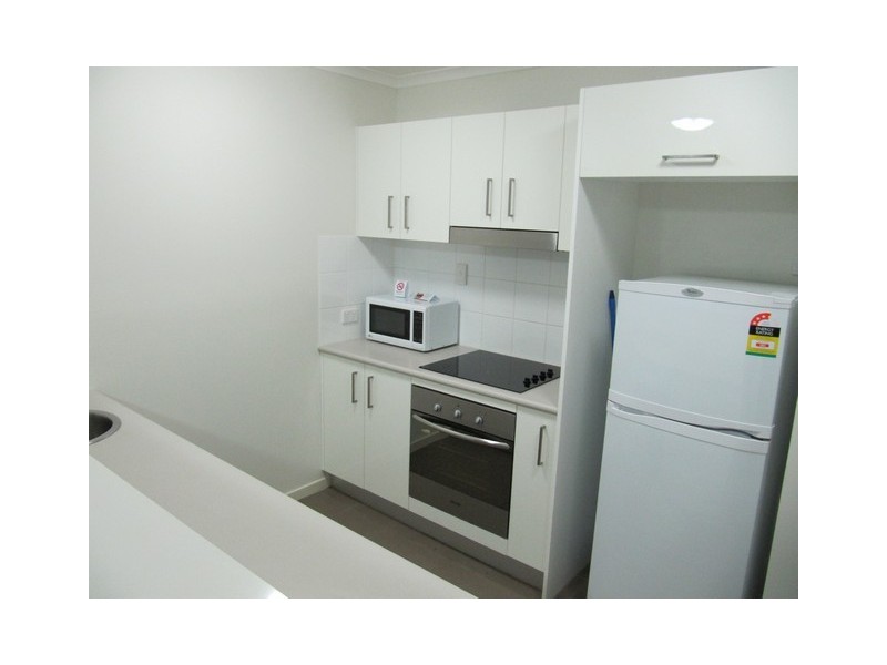 301 / 66 – 68 Oaka Lane, Gladstone QLD 4680