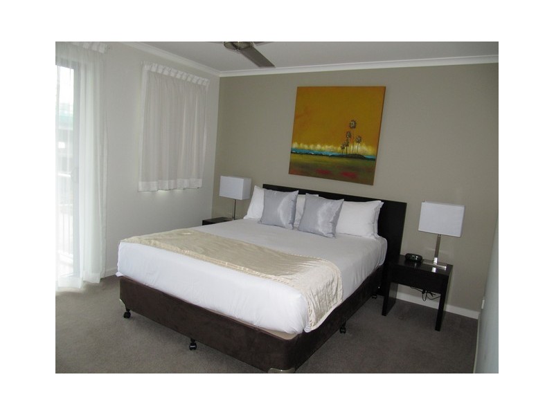 301 / 66 – 68 Oaka Lane, Gladstone QLD 4680