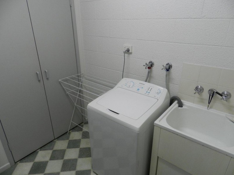 8 – 10 Chapman Drive, Gladstone QLD 4680