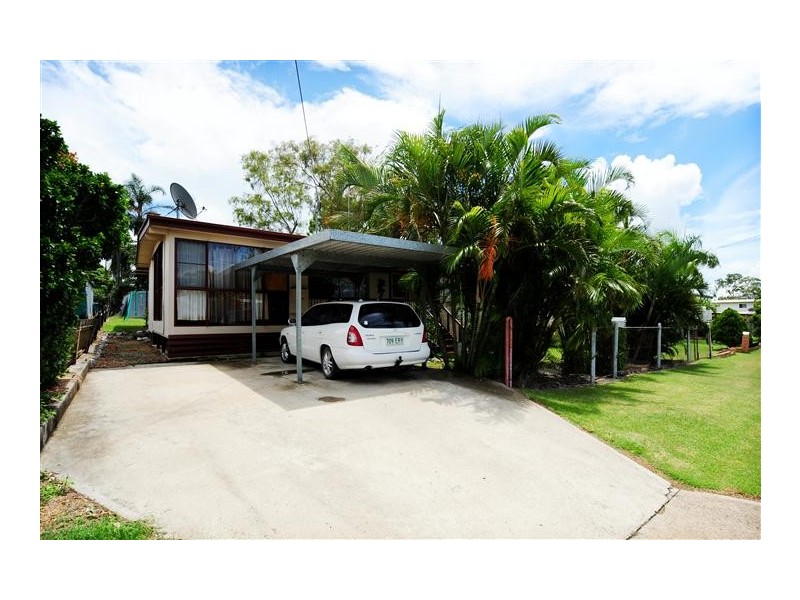 11 Larsen Street, Gladstone QLD 4680