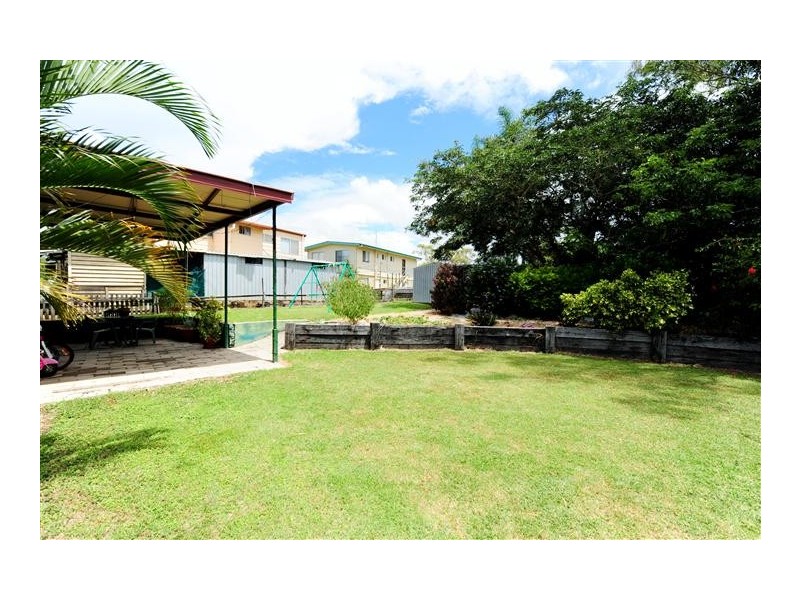 11 Larsen Street, Gladstone QLD 4680