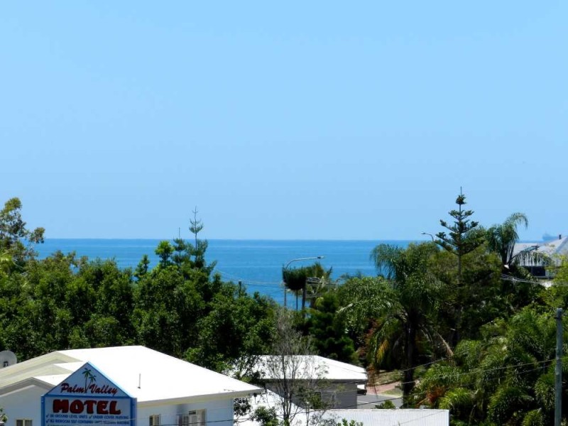 30 Beach Avenue, Tannum Sands QLD 4680