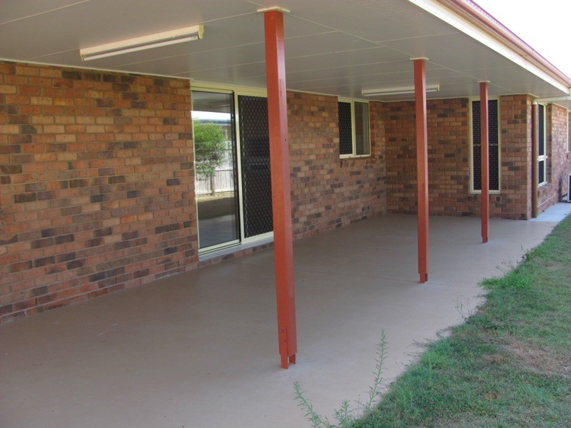 34 Longreach Court, Tannum Sands QLD 4680