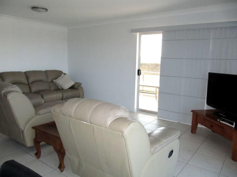 7/22 Barney Street, Gladstone QLD 4680