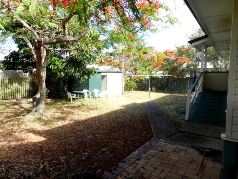 15 McCray Street, Gladstone QLD 4680