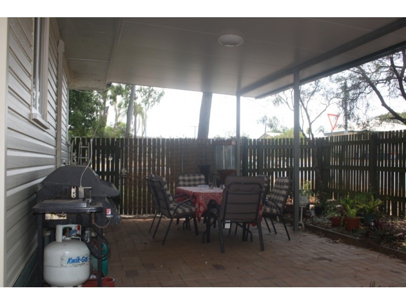 15 McCray Street, Gladstone QLD 4680