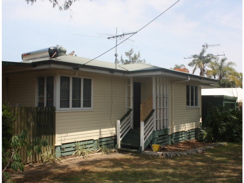 15 McCray Street, Gladstone QLD 4680