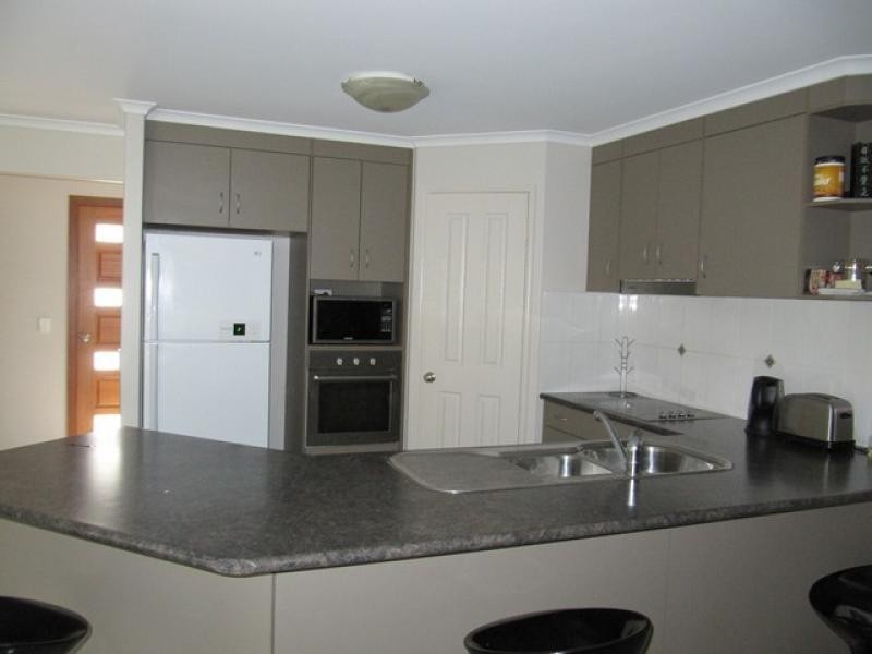 33 Southern Cross Close, Telina QLD 4680