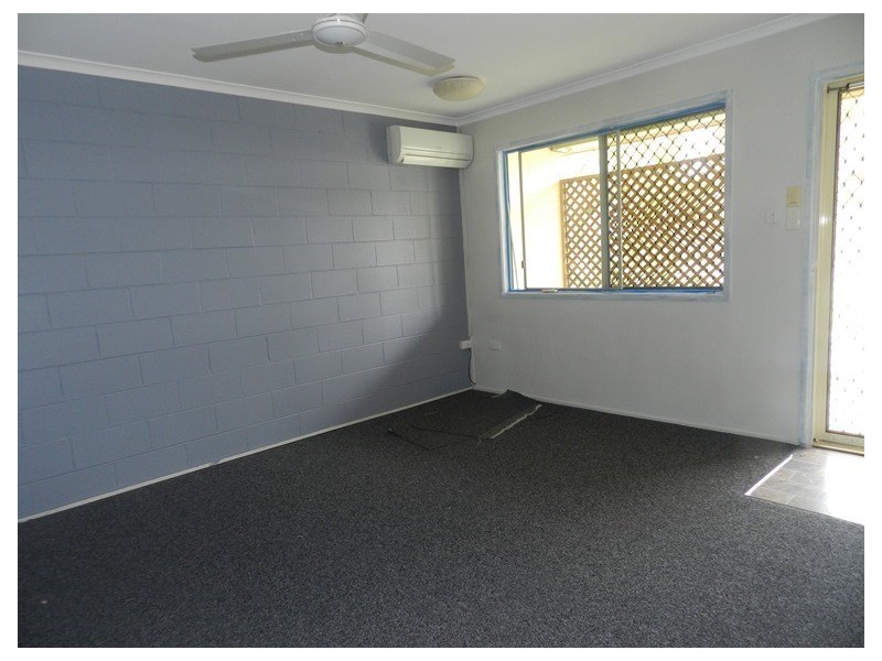 2/9 Mc Cann Street, South Gladstone QLD 4680