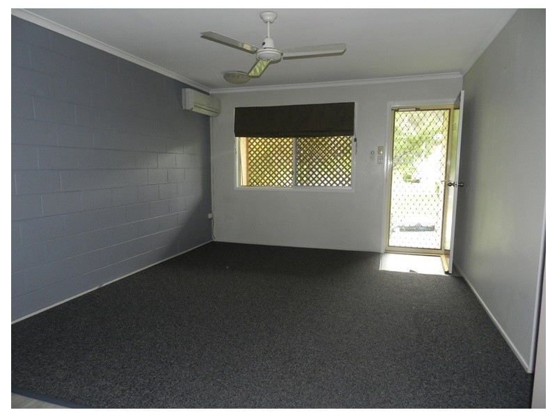 2/9 Mc Cann Street, South Gladstone QLD 4680