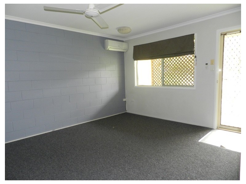 2/9 Mc Cann Street, South Gladstone QLD 4680