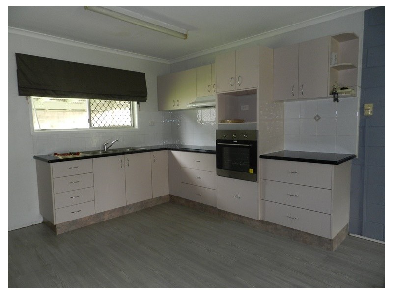 2/9 Mc Cann Street, South Gladstone QLD 4680
