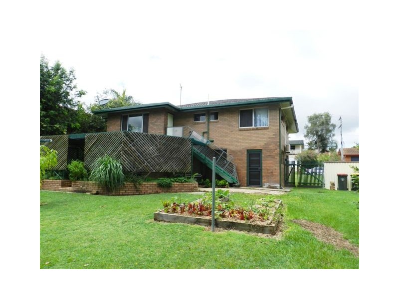 10 Jupiter Street, Telina QLD 4680
