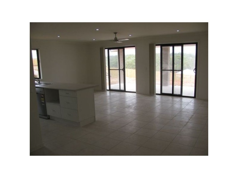 52 victoria avenue, Gladstone City QLD 4680