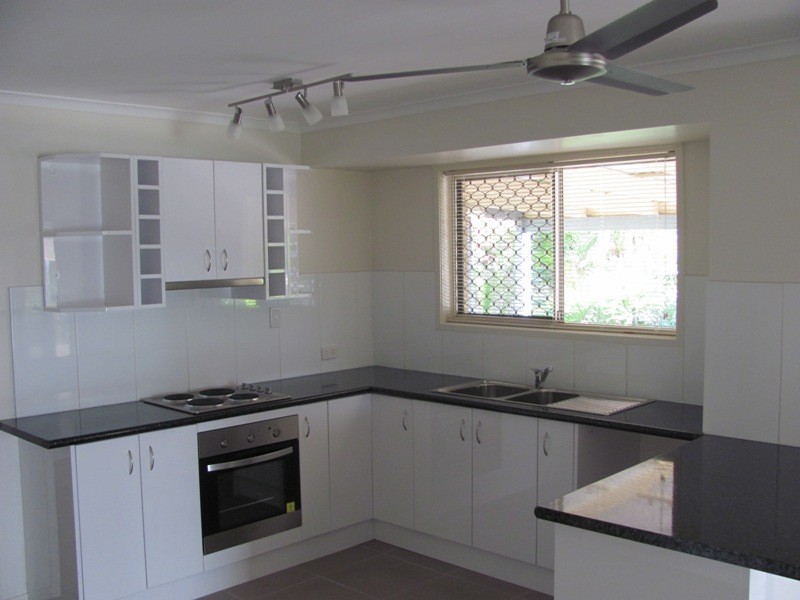 41 Edward Street, Boyne Island QLD 4680