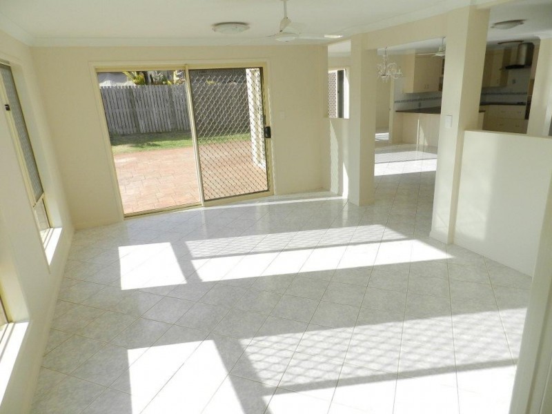 8  Huntington Court, Gladstone QLD 4680