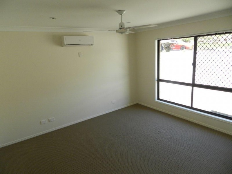 30 Stoneybrook Drive, Glen Eden QLD 4680