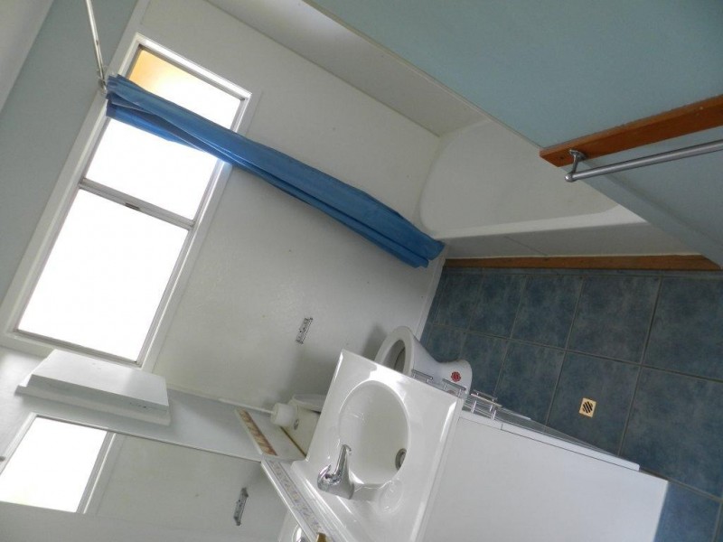 44 Squire Street, Toolooa QLD 4680