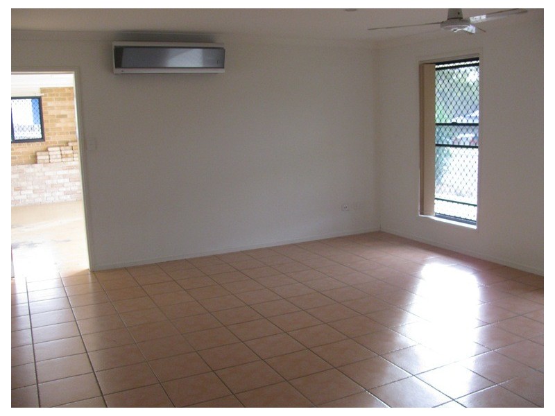 75 Col Brown Avenue, Clinton QLD 4680