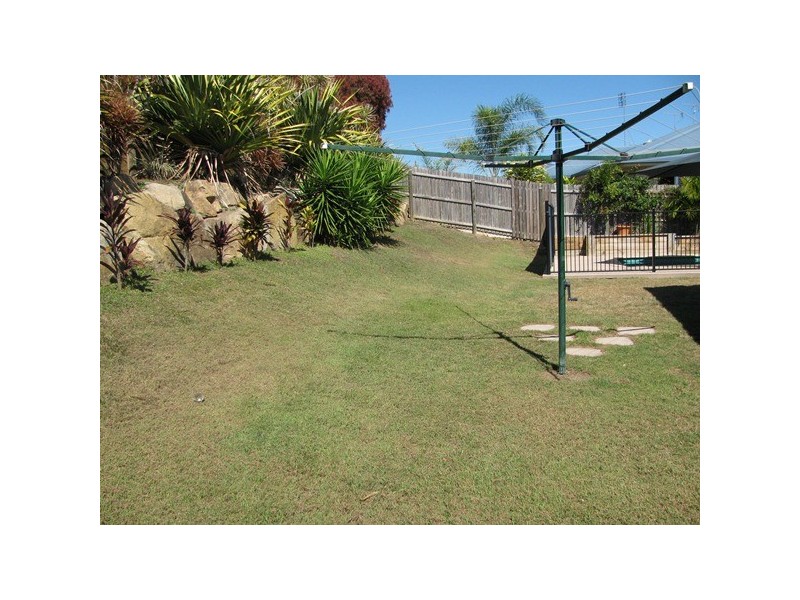 75 Col Brown Avenue, Clinton QLD 4680