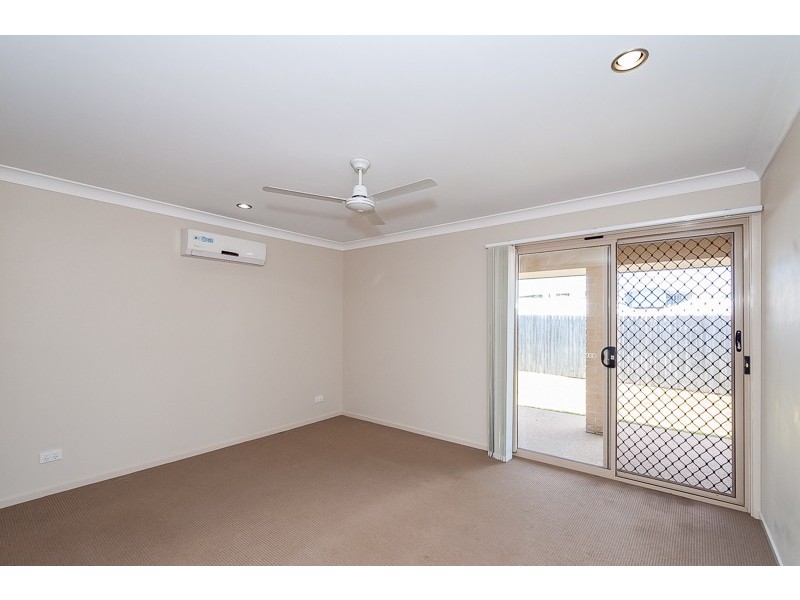 5 Kroombit, New Auckland QLD 4680