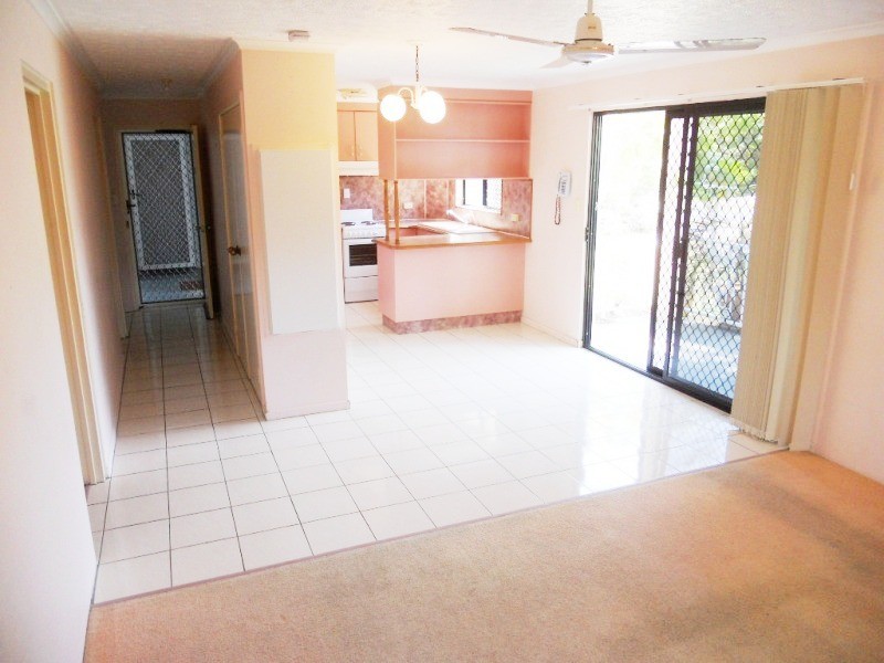 1/32 Beach Avenue, Tannum Sands QLD 4680