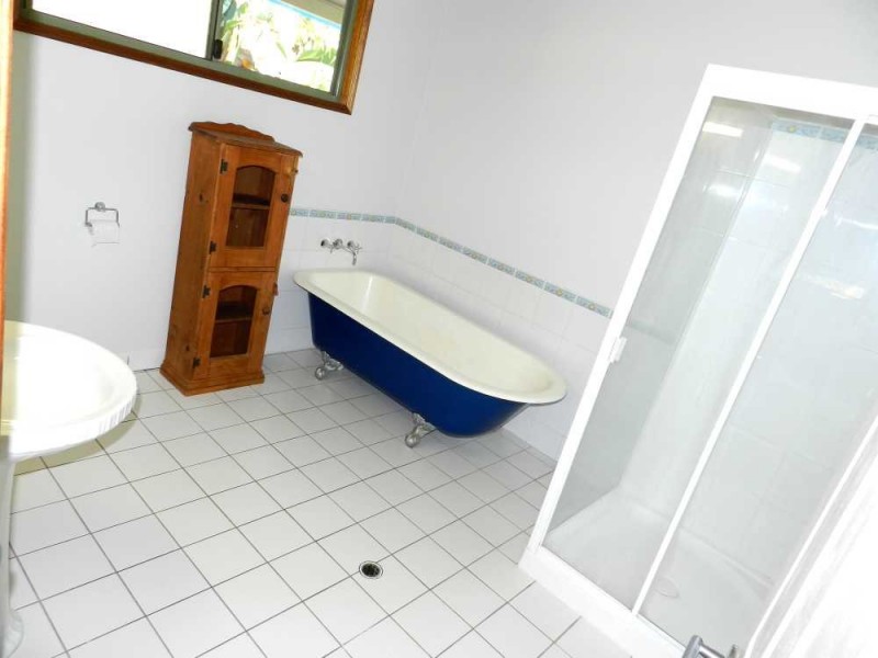 7 Bunya Crt, Gladstone QLD 4680