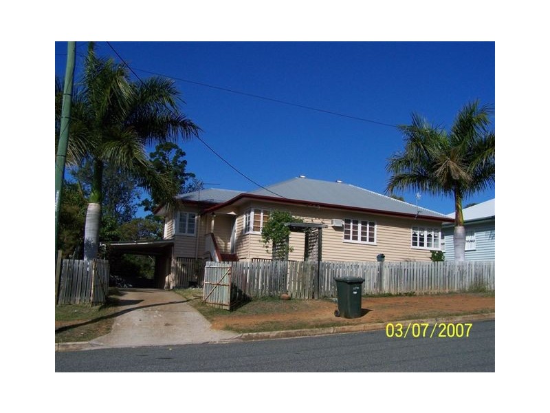 42 Fisher Street, Gladstone QLD 4680