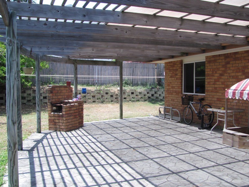 19 Brin Street, Boyne Island QLD 4680