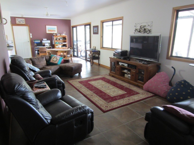 31 Wattle Court, Miriam Vale QLD 4677