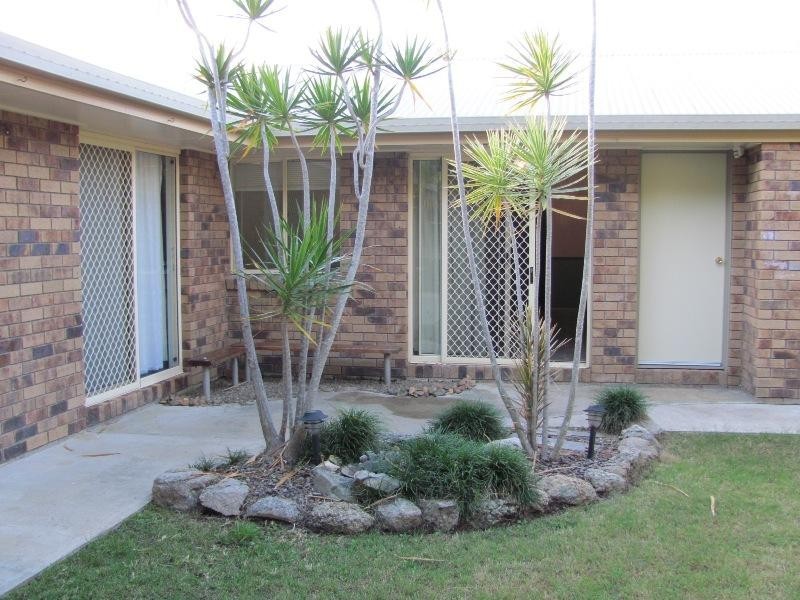 13 Davina Street, Boyne Island QLD 4680