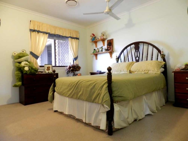 96  Gretel Drive, Clinton QLD 4680