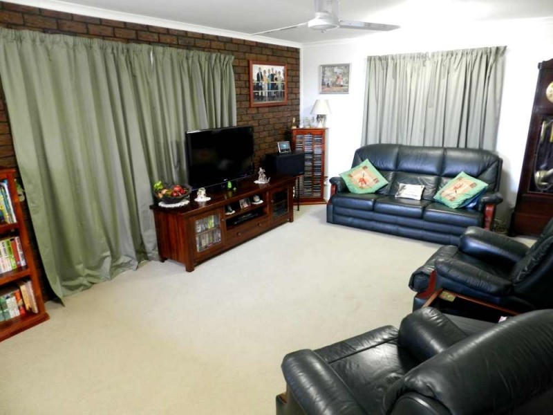96  Gretel Drive, Clinton QLD 4680