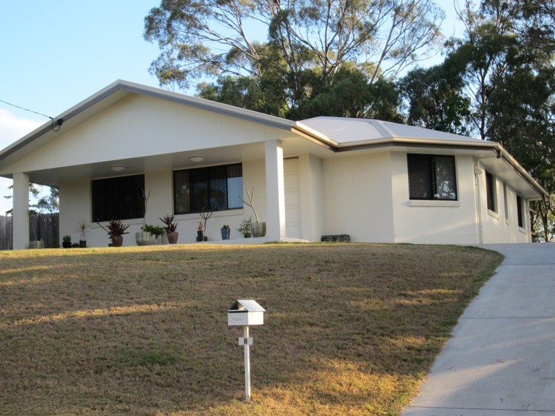 8 Alpine Avenue, Boyne Island QLD 4680