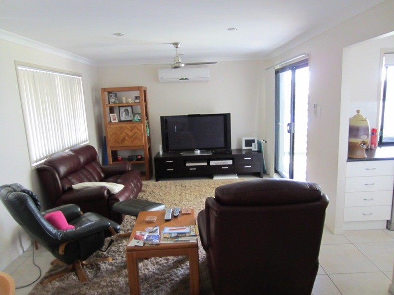 8 Alpine Avenue, Boyne Island QLD 4680