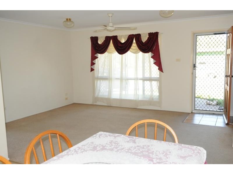 32 Beak Street, New Auckland QLD 4680