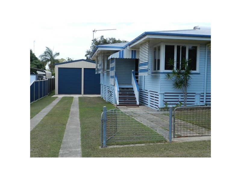 18 Smith Street, Gladstone QLD 4680