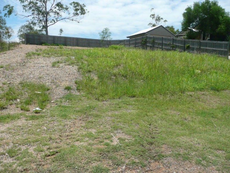 16 Sancturary Place, South Gladstone QLD 4680