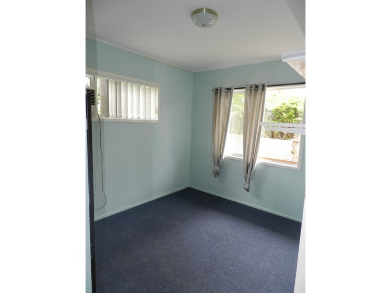 13 McGinlay Street, Clinton QLD 4680