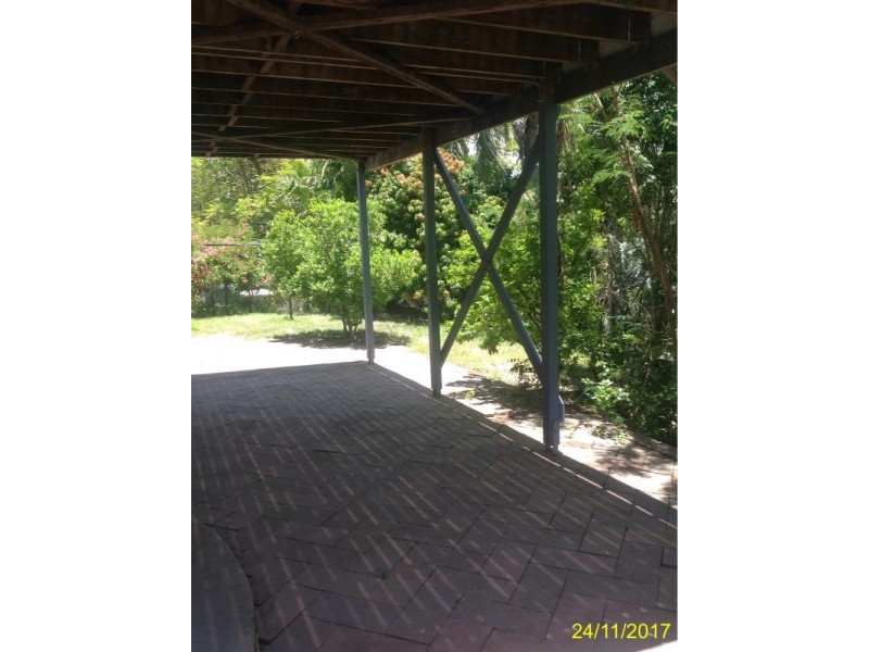 13 Grayson Street, West Gladstone QLD 4680