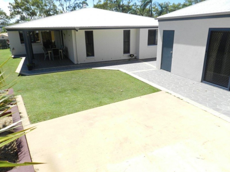 17 Sharyn Drive, New Auckland QLD 4680