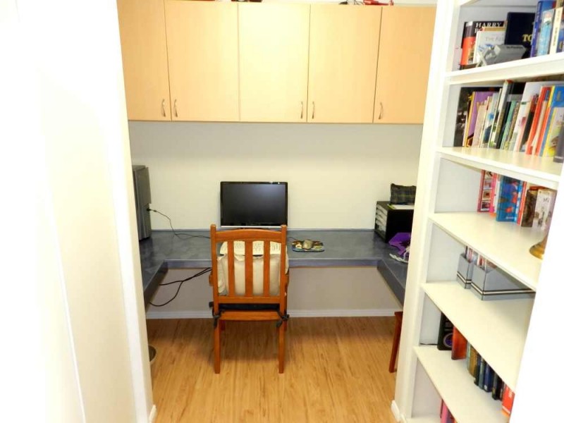 17 Sharyn Drive, New Auckland QLD 4680