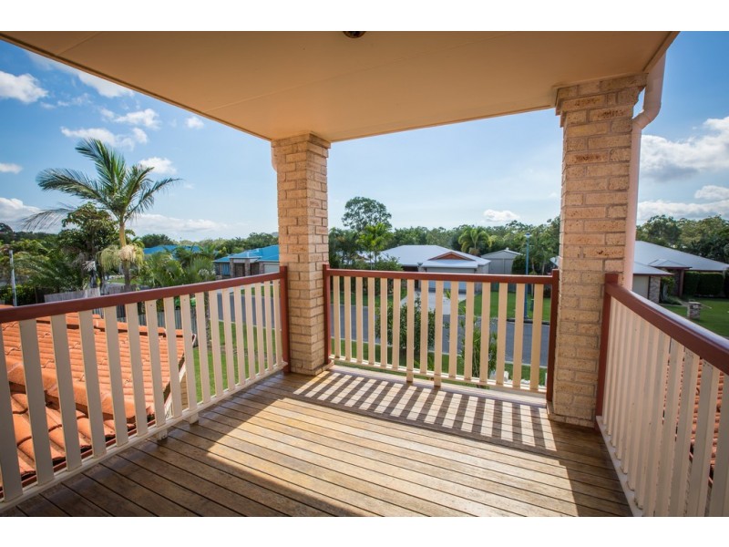 8 Huntington Court, New Auckland QLD 4680